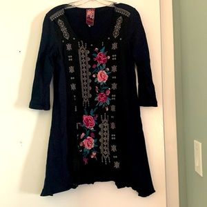 Johnny Was LA Black Rose embroidered short dress/tunic-Size S